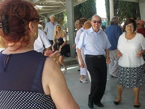 AOBR 2014 06 22 JUIN MARIGNANE REPAS PORCELET A LA BROCHE (132) par G Montaner